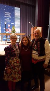 Una Tradicion con Amigos, Fountaindale Public Library