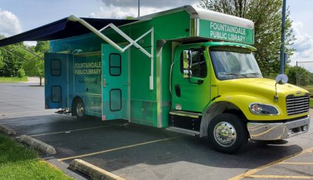 Bookmobile &#038; Library Express Van, Fountaindale Public Library