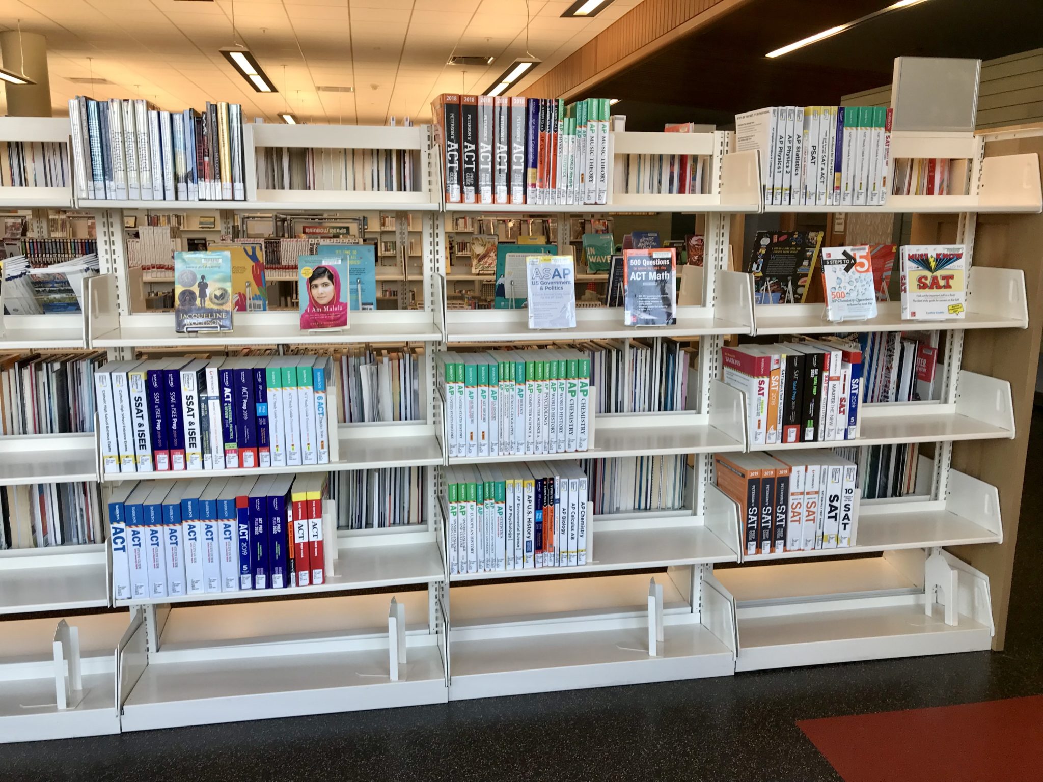 Teen Services Fountaindale Public Library