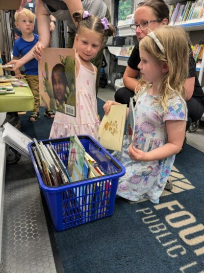 Community Storytimes (Summer 2025)